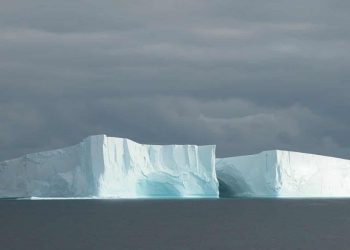 El mayor iceberg del mundo se separó de la banquisa de Ronne en la Antártida