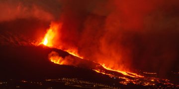 Destrucción, contaminación y graves problemas de salud como consecuencia de la erupción del volcán en La Palma