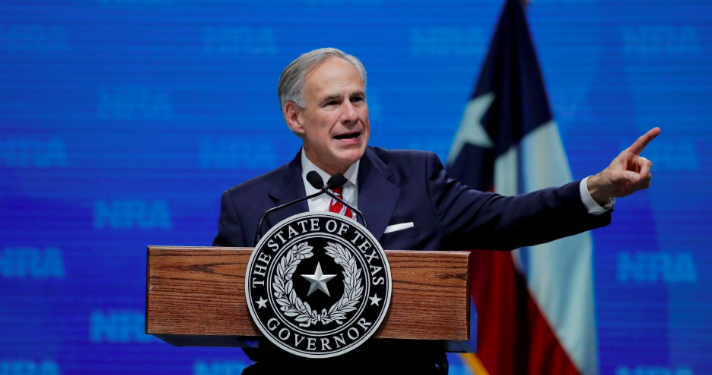 El Gobernador de Texas pide investigar sobre los libros usados en las escuelas del estado por contenido controvertido como la sexualidad