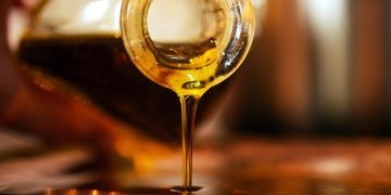 Varios ingredientes son perjudiciales para nuestra salud, pero uno es considerado el peor para nuestro sistema inmunológico: el aceite vegetal