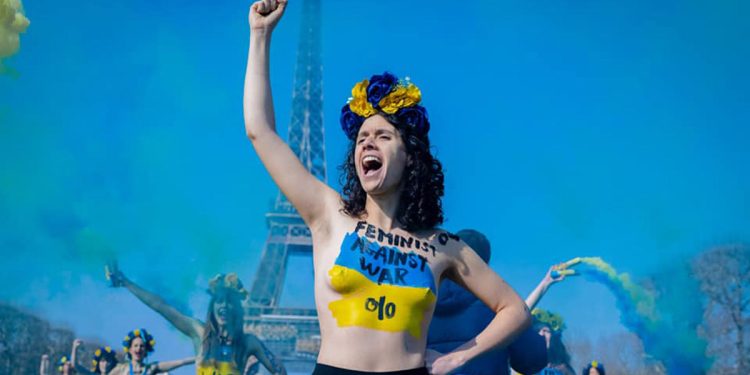 Putin Femen