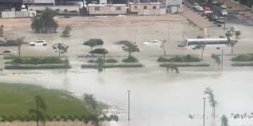 inundaciones emiratos